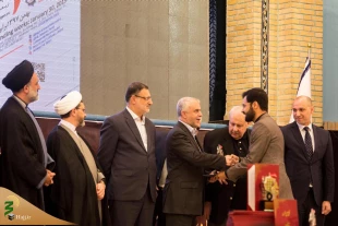 حجت‌الاسلام والمسلمین قاضی‌‌عسکر: 

هدفمند بودن راهپیمایی اربعین باید تبیین شود 13