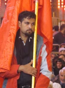 گزارش تصویری: حال و هوای بیرق داران موکب امام رضا (ع) در حرم امام حسین (ع) 

ما حامل لوای تو هستیم یا حسین (ع)
 9