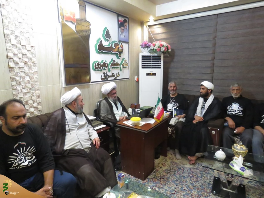 دیدار مبلغان نهج البلاغه با نماینده بعثه رهبری در عراق

نجفی روحانی: اربعبن حسینی تجلی نهج البلاغه است. 2