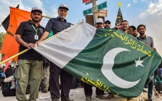 «الحسین یجمعنا»؛ تصاویر زایران حسینی از ملیت‌های مختلف