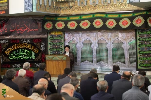 درجمع کارکنان سازمان حج و زیارت و بعثه مقام معظم رهبری مطرح شد:

هدف گزاری زیارت اربعین در بیان نماینده ولی فقیه در امور حج و زیارت 4