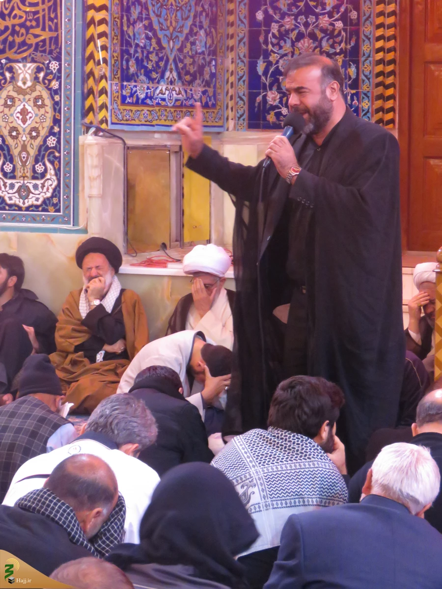 سخنران حرم مطهر امام حسین (ع):

زینب کبری (س) مظهر شجاعت، عفاف، صبر و عبادت است.  7