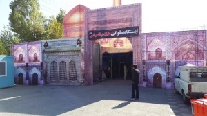 ایستگاه‌های صلواتی در مشهدآماده پذیرایی از زائران حضرت رضا (ع) هستند/ گزارش تصویری