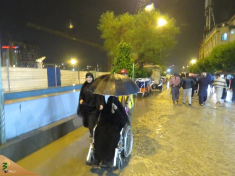 گزارش تصویری : بارش باران در کربلای معلی 6