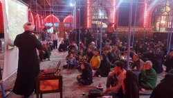 روایتی از روایتگری راویان حسینی + گزارش تصویری

 6