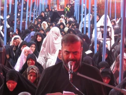دست دعا و چشم امید زائران حسینی در آخرین دعای کمیل ماه صفر

گزارش تصویری: دعای کمیل در خیمه گاه حسینی 2
