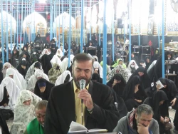 زمزمه ندبه انتظار در خیمه گاه حسینی

گرارش تصویری دعای کمیل ندبه در خیمه گاه حسینی 2