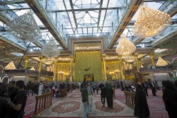 با فرارسیدن ماه ربیع الاول؛ 
حرم حضرت ابا الفضل العباس (ع) لباس عزا از تن در آورد 11
