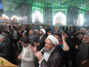 گزارش تصویری دعای کمیل در خیمه گاه حسینی

 4
