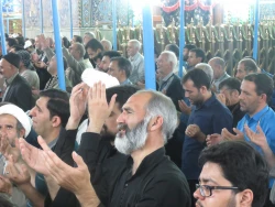 گزارش تصویری دعای کمیل در خیمه گاه حسینی

 6
