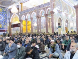 جشن آغاز امامت حضرت مهدی(عج) در حرم سیدالشهداء(ع)+ تصویر 5