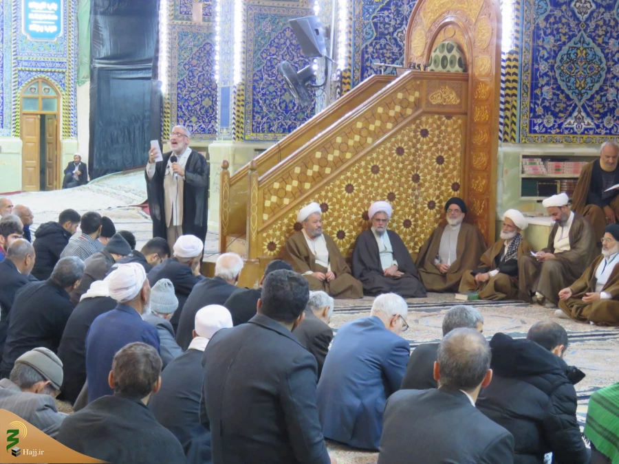 جشن آغاز امامت حضرت مهدی(عج) در حرم سیدالشهداء(ع)+ تصویر 10
