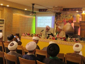 زیارت امام حسین (ع) روزی و عمر را زیاد می کند