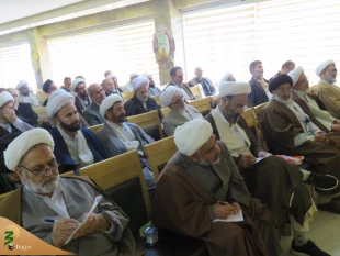مسئول دفتر نمایندگی بعثه مقام معظم رهبری در عراق:

زیارت امام حسین (ع) روزی وعمر را زیاد می کند  7