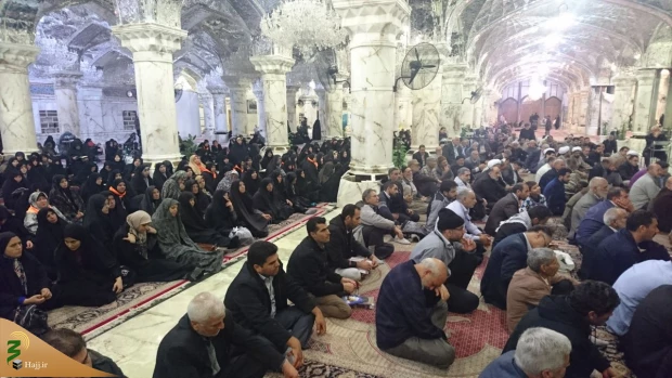 برگزاری مراسم جشن میلاد پیامبر اعظم(ص) و امام صادق(ع) در حرم امیر مومنین(ع) - گزارش تصویری 10