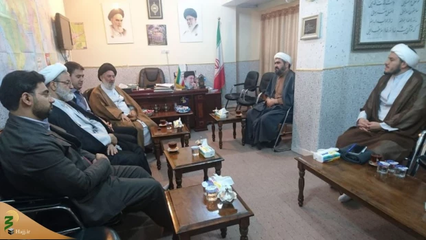 جلسه هفتگی بعثه مقام معظم رهبری در نجف اشرف برگزار شد  5