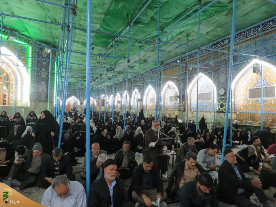 زمزمه عارفانه دعای روح بخش کمیل در عتبات عالیات 6