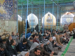 زمزمه عارفانه دعای روح بخش کمیل در عتبات عالیات 11