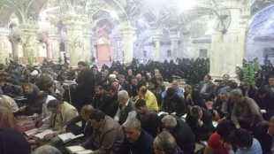 مسئول دفتر نمایندگی بعثه مقام معظم رهبری در نجف اشرف:

مغفرت الهی برای کسانی است که به درگاه الهی استغفار کنند  2