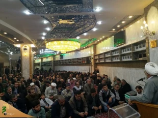سخنران بعثه مقام معظم رهبری در کربلا:

زائرین پنچ چیز  را در این سفر تمرین کنند 4