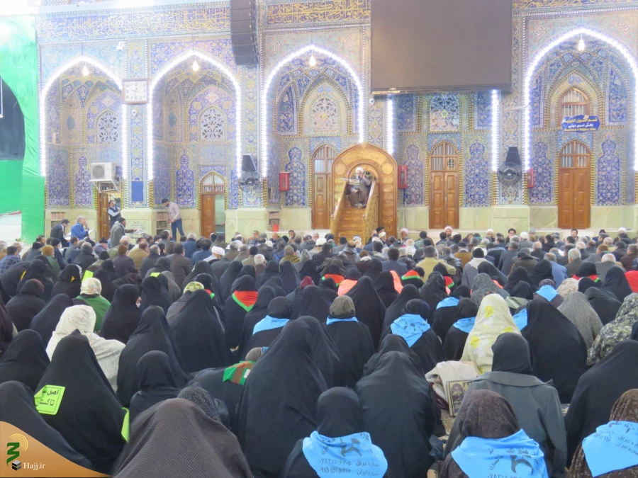 سخنران بعثه رهبری در کربلا:

 شیعه امام حسین(ع) هم شفاعت می شودهم شفاعت می کند 5