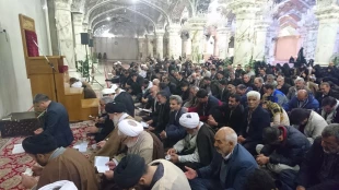 طنین دعای کمیل علی بن ابی طالب(ع) درحرم مطهر ایشان 4