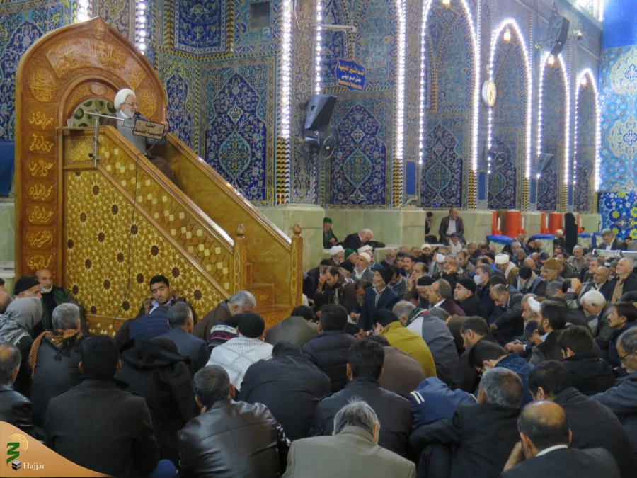 خطیب بعثه رهبری در حرم سیدالشهداء:

خدایا ما را دشمن شاد مکن 13