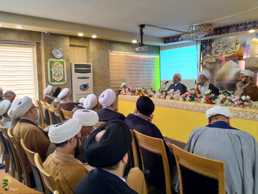 نماینده بعثه رهبری در عراق:

امام حسین (ع) به ما مشتاق وما به او محتاج 5