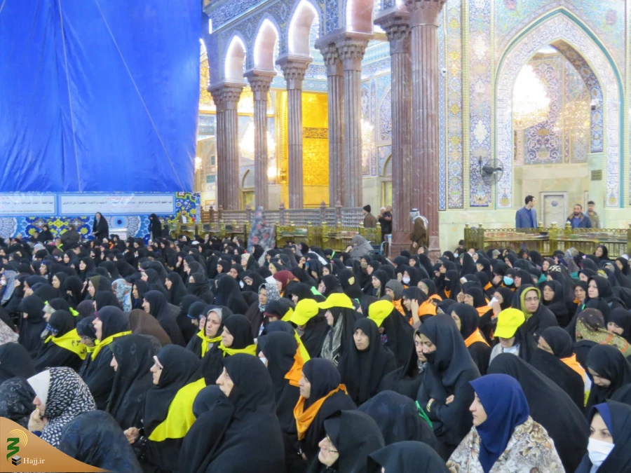 سخنران بعثه رهبری در کربلای معلا :

هرکس دلی را شاد کند خداوند دل او را شاد می کند 3