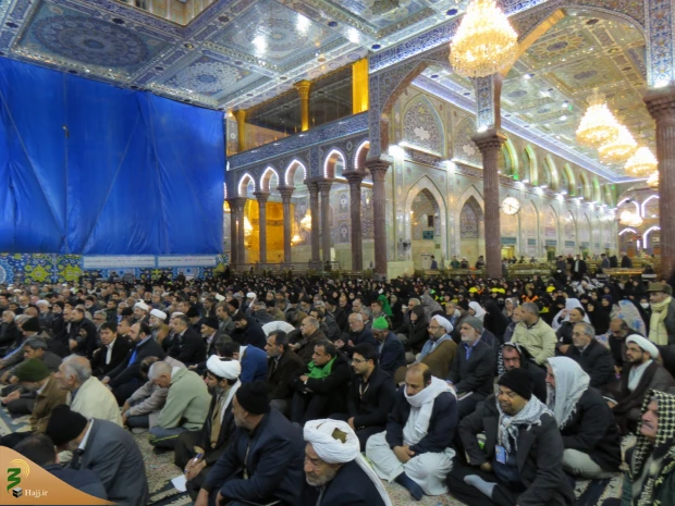 سخنران بعثه رهبری در کربلای معلا :

هرکس دلی را شاد کند خداوند دل او را شاد می کند 4