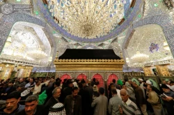 حرم حضرت امیرالمؤمنین(ع) خود را برای فاطمیه اول آماده می کند 2