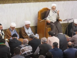 خطیب بعثه رهبری در کربلا: حضرت زهرا  بزرگتربن الگو برای زنان عالم است. 3
