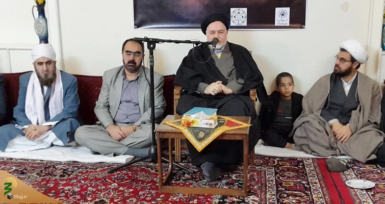 معاون مجمع جهانی تقریب مذاهب اسلامی:


نظم و انضباط مرحوم آیت‌الله واعظ زاده خراسانی زبانزد عام و خاص بود
 2