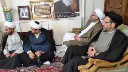 معاون مجمع جهانی تقریب مذاهب اسلامی:


نظم و انضباط مرحوم آیت‌الله واعظ زاده خراسانی زبانزد عام و خاص بود
 2