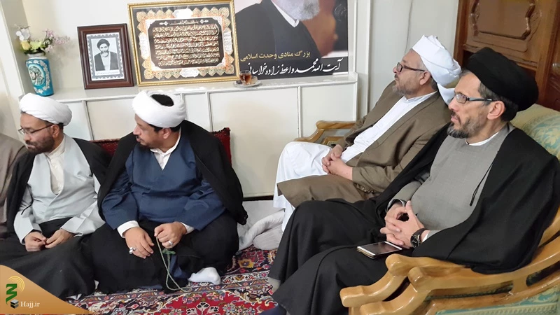 معاون مجمع جهانی تقریب مذاهب اسلامی:


نظم و انضباط مرحوم آیت‌الله واعظ زاده خراسانی زبانزد عام و خاص بود
 2