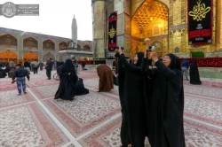 پژوهشگران کاتولیک به زیارت حرم امیرالمؤمنین(ع) مشرف شدند+تصاویر  3