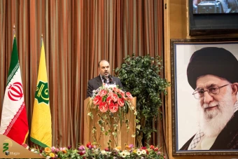 سکان سازمان حج و زیارت به رشیدیان سپرده شد 
 17