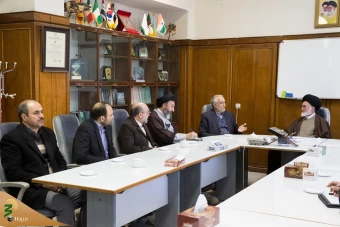 بازدید نماینده ولی فقیه در امور حج وزیارت از سازمان جغرافیایی نیروهای مسلح 
 5