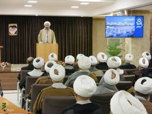 نشست علمی بررسی فقهی ترتیب اعمال منا با حضور آیت الله فاضل لنکرانی برگزار شد 8