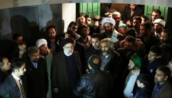 تولیت آستان قدس رضوی در مراسم افتتاح موزه زنده زیارت:


زائر حضرت رضا (ع) باید با تمدن رضوی آشنا شود . 
 10