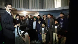 تولیت آستان قدس رضوی در مراسم افتتاح موزه زنده زیارت:


زائر حضرت رضا (ع) باید با تمدن رضوی آشنا شود . 
 11