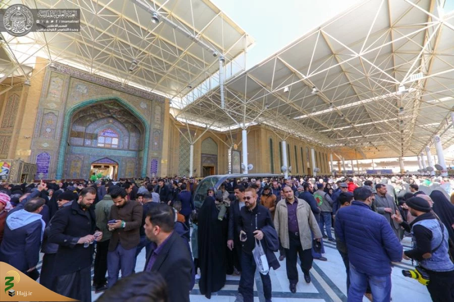 تصاویری ازحضور میلیونی زائرین در حرم امیرالمؤمنین(ع) 12