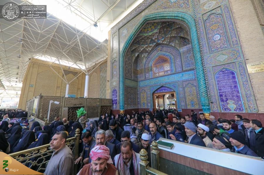 تصاویری ازحضور میلیونی زائرین در حرم امیرالمؤمنین(ع) 13