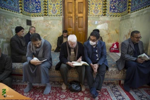 حال و هوای مراسم دعای کمیل در حرم حضرت اباالفضل العباس(ع) 13