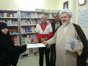 از پرستاران درمانگاه هلال احمر در کاظمین تقدیر شد