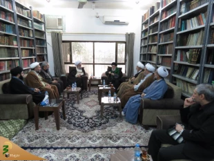 دیدار نماینده بعثه مقام معظم رهبری در عراق با آیت الله قزوینی
