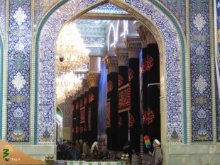 حرم سیدالشهداء علیه السلام در سوگ مادر سادات سیاه پوش شد/تصاویر