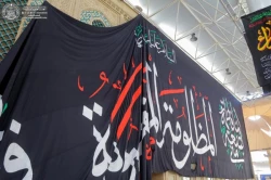 حرم امیرالمؤمنین(ع) در عزای شهادت حضرت زهرا(س) سیاهپوش شد 4