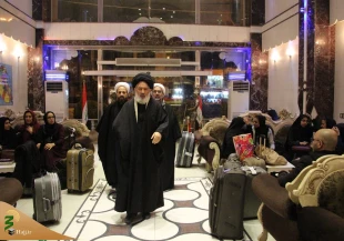 استقبال مسئول بعثه مقام معظم رهبری در نجف اشرف از کاروانهای دانشگاهی 3