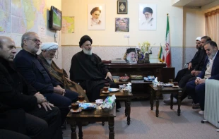 دیدار نماینده ستاد عتبات دانشجویی در عراق با مسئول بعثه مقام معظم رهبری در نجف اشرف 4